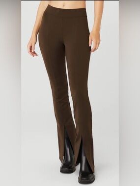 alo airbrush high waist flutter legging | espresso | size: XS